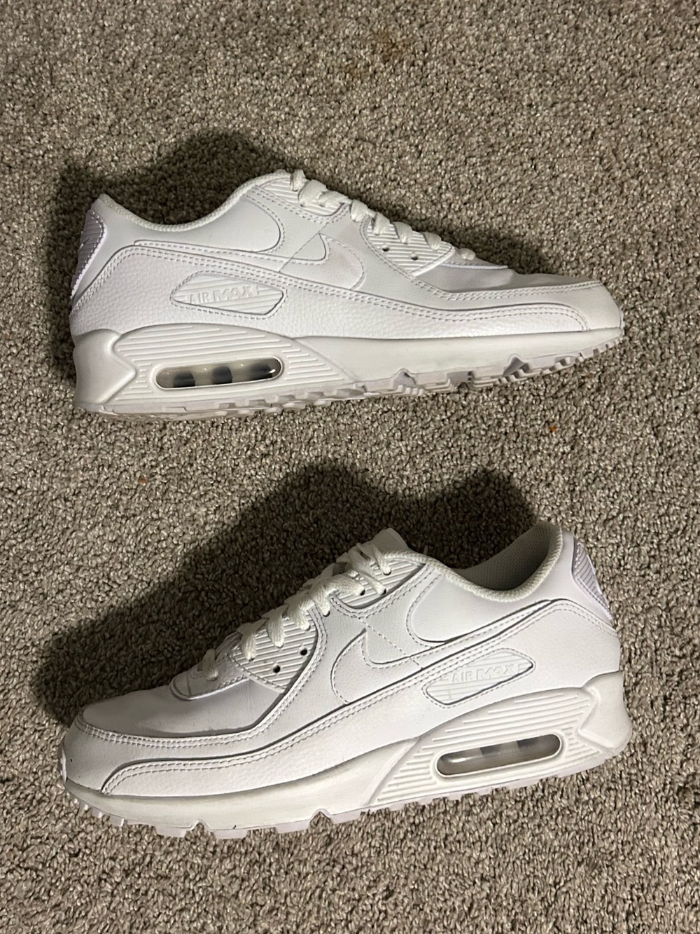 Nike White Air Max 90 Low Top Sneakers